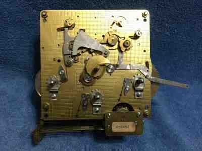 Hermle 1051-020 45cm made for Howard Miller Clock Co Triple Chime Movement 