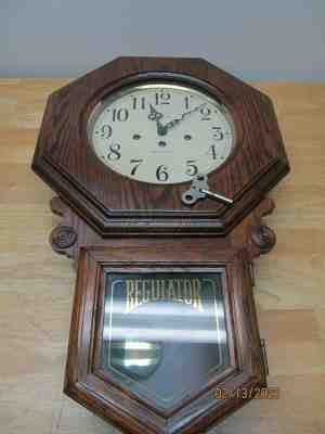 Vintage Howard Miller Regulator Clock 612-362 Key Wind, Westminister Chime