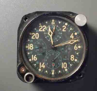 HAMILTON H-37500 WWII, AN5741-l, MILITARY 5 ORBIT AIRCRAFT CLOCK 