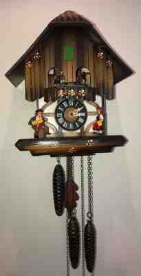 Vintage E. Schmeckenbecher Regula Hofbrauhaus Beer Cuckoo Musical Clock