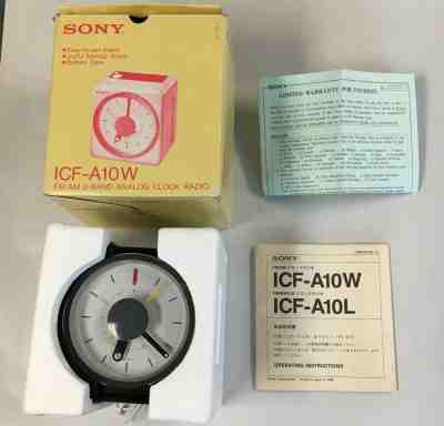 Sony Cube Clock Radio Alarm Melody ICF-A10W Black Vintage w Box Instr. Antenna