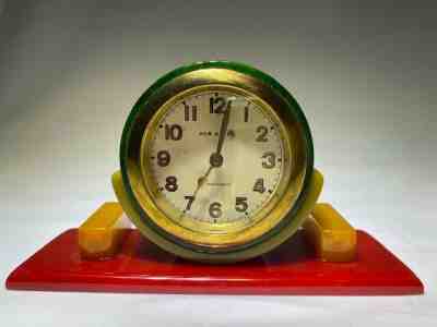 Art Deco New Haven Green Yellow Red Catalin Clock 