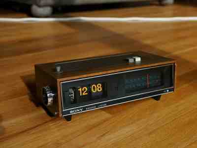Sony Flip Clock Vintage Radio Alarm Eamaes Black Light