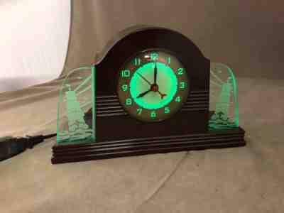 Lackner Neon Glo Art Deco Marbled Brown  Bakelite Clock Beautiful Condition