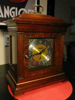 STUNNING VINTAGE HOWARD MILLER TRIPLE CHIME MANTLE CLOCK 8-DAY KEY WIND, WORKS !