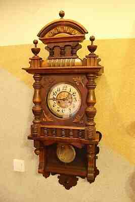 Gustav Becker Silesia German wall clock  1910
