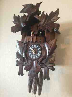 New German Cuckoo Clock Authentic Black Forest 8 Day Movement Carved 15" & Box