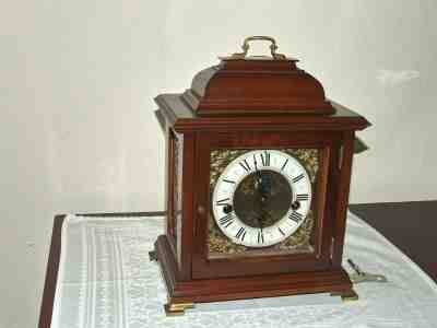Dutch Christiaan Huygens Westminster 8 day bracket clock Moonphase 5 hammers.