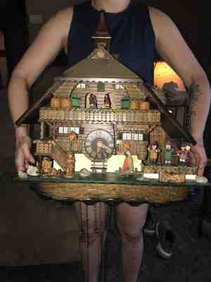 LARGE BEAUTIFUL GERMAN BLACK FOREST HIGHLY ANIMATED 8 DAY MUSICAL CUCKOO CLOCK