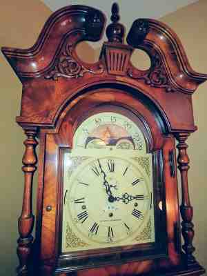  HERITAGE HEIRLOOMS Ltd. KIENINGER TRIPLE CHIME GRANDFATHER CLOCK w/ Dial & Date