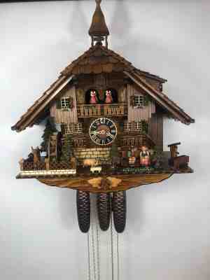  VIDEO New Kissing Black Forest 8 day Musical German Cuckoo Clock Hones # 8638T