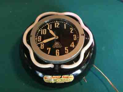 vintage working electric neon clock Pam clock canadian ray small 13 1/2 inch