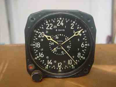 World War 2 Era Waltham Military Aircraft Clock ..... CDIA