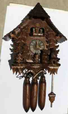 #3 VTG Large Handcrafted Bear & Tree Black Forest German Cuckoo Clock