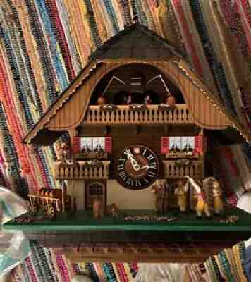 Swiss Lotscher Cuckoo Clock Excellent Condition 20x20x16 "Amazing Craftsmanship  
