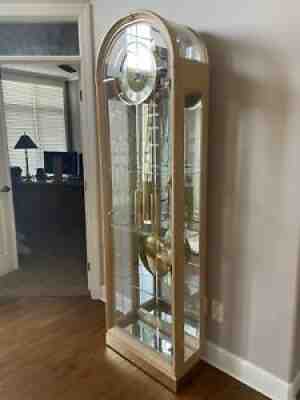 Ridgeway brand Grandfather Clock! - Local pick-up only.