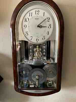 Rhythm Small World Disc Organette Clock 4mh739