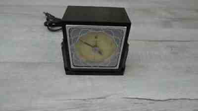 General Electric Art Deco 7f58 Bakelite mirror clock alarm 1927 Runs
