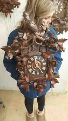 Beautiful 8 day antique black forest cuckoo clock from Germany