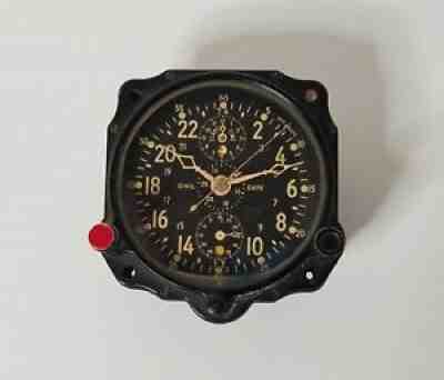 1943 Jaeger BU Aero WWII Navy Civil Date Aircraft Clock 13 Jewels 8 Day