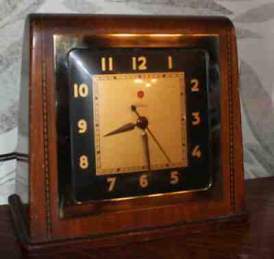 1937 "Pharaoh" HENRY WARREN ART DECO INLAY WOOD TELECRON TABLE CLOCK WORKS WELL