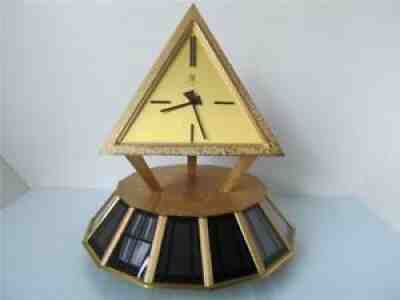 Montre Royale 'The Light-Driven Clock' Royale Electronique *****