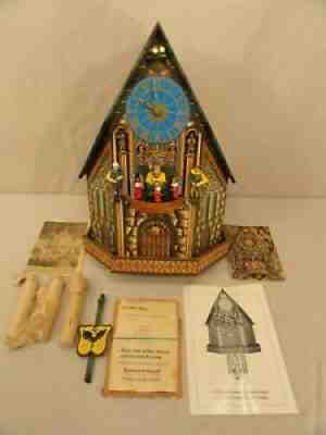 VTG NEW NUREMBERG CHURCH OF OUR LADY CLOCK AUTOMATON MUSICAL MECHANICAL CUCKOO