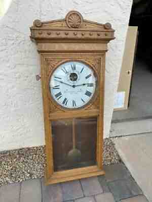 Antique Oak "Self Winding Clock Co." New York Mod.18 Ca.1898