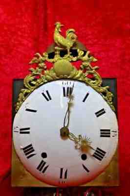 Exquisite Antique French Comtoise Chicken Clock behind Pendulum Spindle Drive