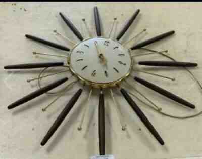 Vintage 27" LUX Sunburst Wall Clock- Lebanon TN- Good Condition