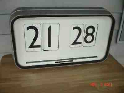 VINTAGE SOLARI & C. UDINE ITALY CIFRA 12 FLIP NUMBER 24 HOUR CLOCK 110 VOLT