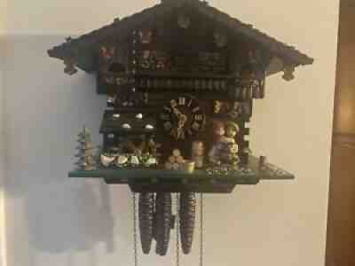 Vintage Romance German Made Cuckoo Clock Swiss Musical Movement (Laraâ??s Song)