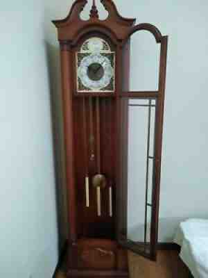 vintage Colonial Mfg Grandfather Clock 1975 Excellent Condition Milwaukee WIÂ 