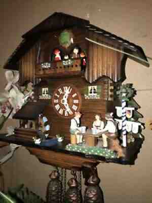 GERMAN ANIMATED BEER DRINKERS 8 DAY MUSICAL CUCKOO CLOCK - WATERWHEEL & DANCERS