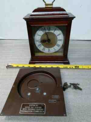 Vintage Seth Thomas 8-D Key Wound Exeter-W Mantel Clock Mod E538-001 Not Working