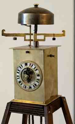 Mid-18th Wadokei Japanese clock Â«Dai-dokei Â» .Warikoma dial. Single foliot