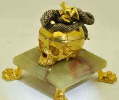 Museum antique French gild bronze Skull,Snake MUSICAL REPEATER clock c1800