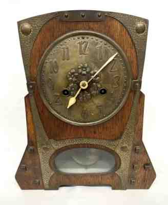 Antique Arts and Crafts Mantel Clock / Bracket Clock Hamburg American Clock Co