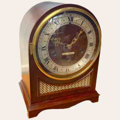 Seth Thomas Northbury 1W Wind Dome Mahogany Beehive Mantel Clock 5 Chime