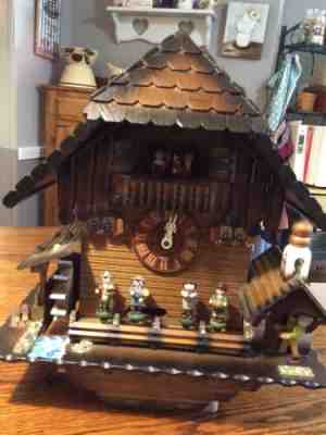 BEAUTIFUL DER FROHLICHE WANDERER EDELWEISS CUCKOO CLOCK SWISS MADE