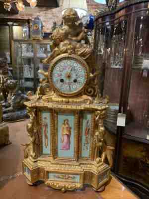 Antique FRENCH GILDED Figural Cherubs BRONZE PORCELAIN CLOCK C.1880