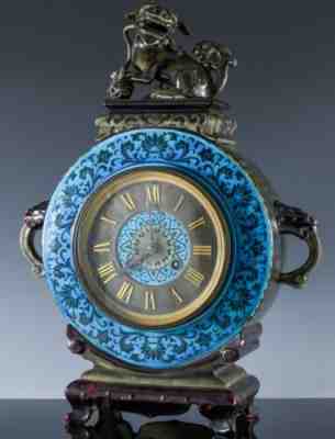 SUPERB c1870 FRENCH MAJOLICA FOO DOG FIGURAL CHINESE DESIGN POTTERY MANTLE CLOCK