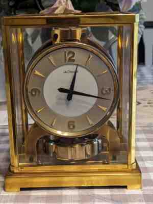 Lecoulte Atmosphere Clock Solid Dial Cal 526-5 Made Late 50s In Good Running