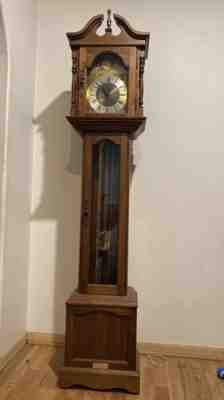 pendulum movement stand clock Antique