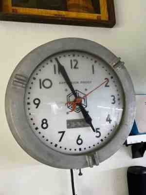 Crouse Hinds Explosion Proof Clock