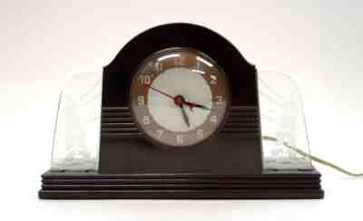1930's LACKNER NEON GLO ART DECO BROWN BAKELITE CLOCK CINCINNATI, OH. With SHIPS