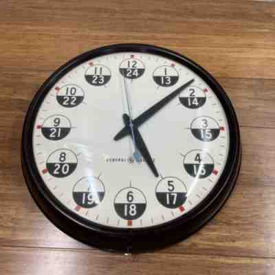 VTG GE GENERAL ELECTRIC 12 24 HOUR BAKELITE WALL CLOCK 17.5" MILITARY RARE Works