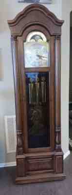 EMPEROR GRANDFATHER CLOCK VINTAGE- LOCAL ONLY w/set-up & 1 yr. Warranty