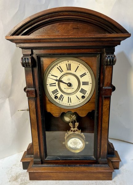 Rare Seth Thomas Saint Paul , City Series 8-Day Walnut Mantel Clock Works Great