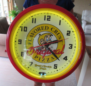 VINTAGE ORIGINAL 1976 HUNGRY HOWIES PIZZA NEON CLOCK DETROIT, MI. RUNS EXCELLENT